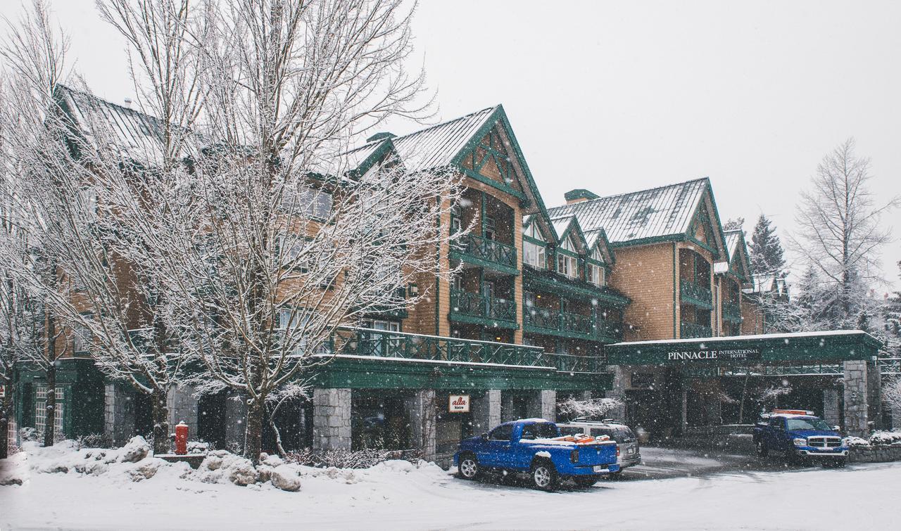 Pinnacle Hotel Whistler Zewnętrze zdjęcie